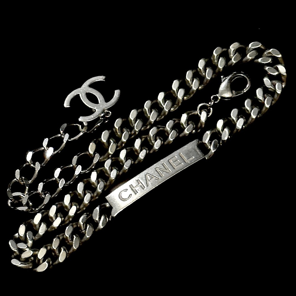 CHANEL🤍SILVER CHAIN NECKLACE! RARE! BEAUTIFUL CONDITION! LIMITED EDITION!